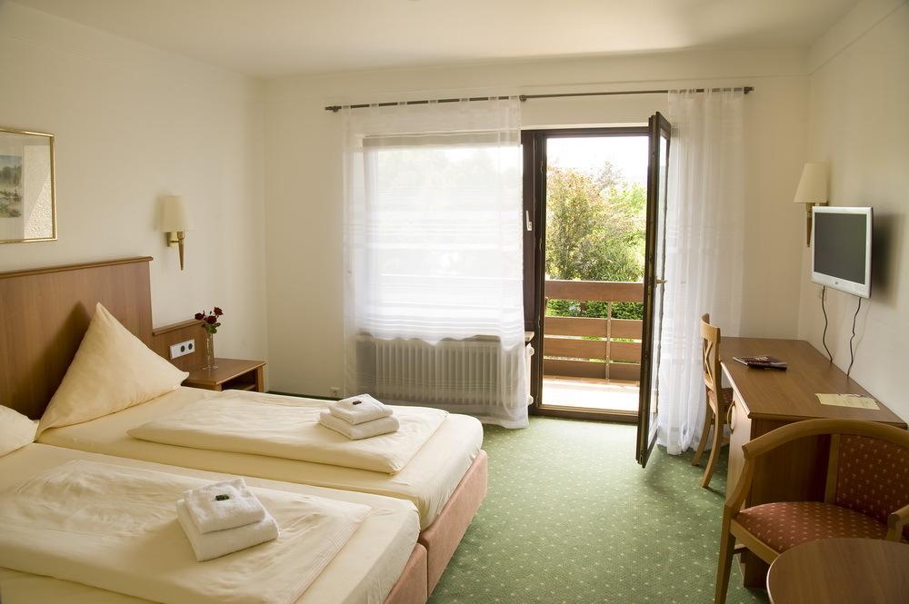 Hotel Schweizerblick Bad Sackingen Exterior photo